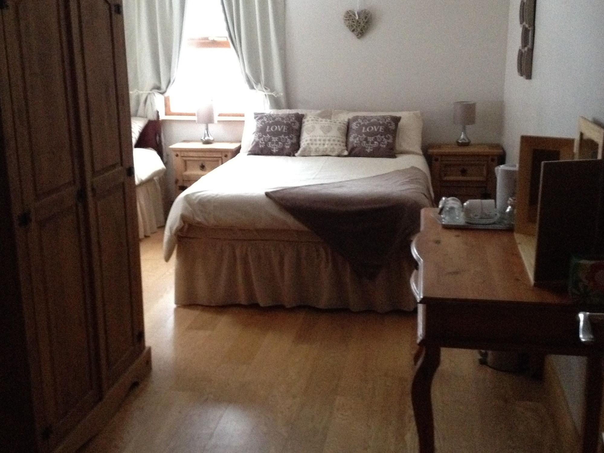 Bed and Breakfast Glenn Eireann House Кушендолл Экстерьер фото