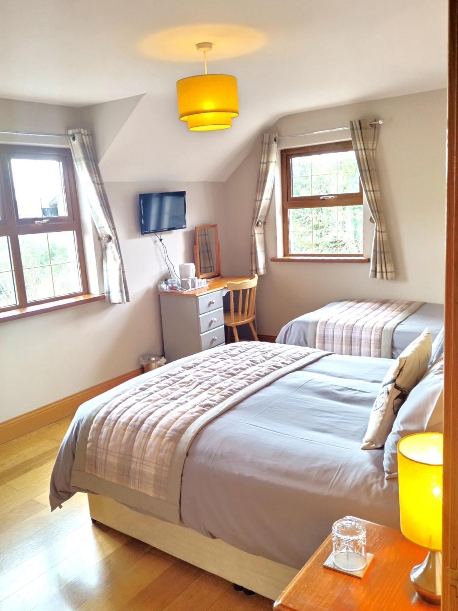 Bed and Breakfast Glenn Eireann House Кушендолл Экстерьер фото